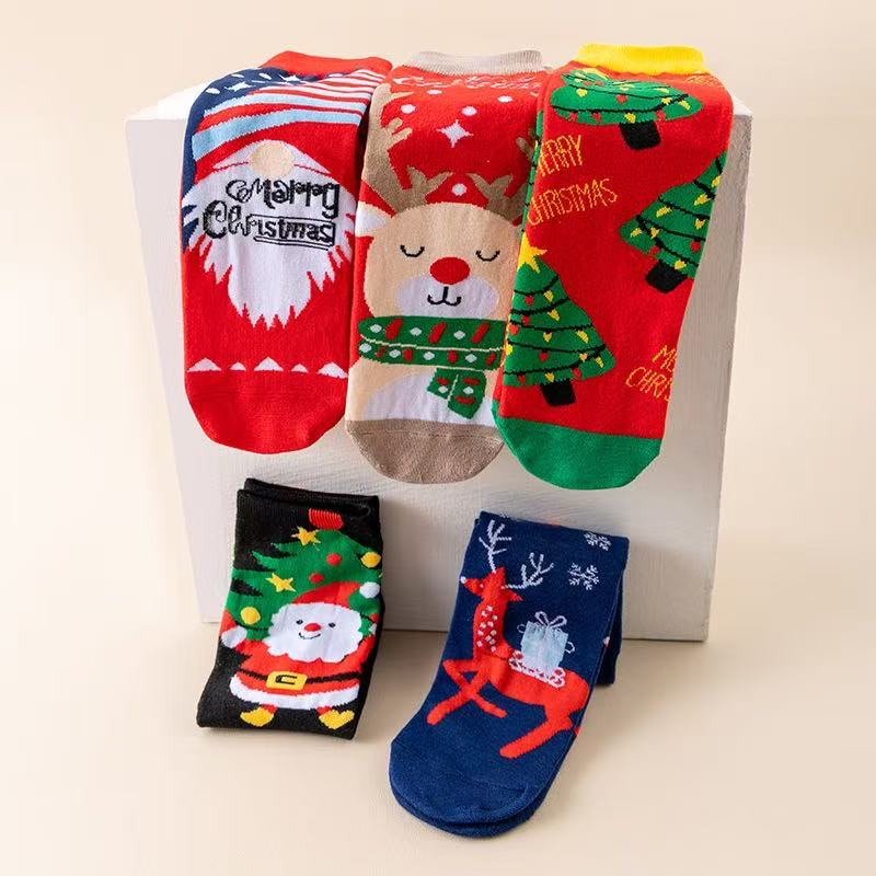 Official Store、🧦🎄 Sfrcord® Cozy Christmas Socks – Holiday Cheer for Your Feet